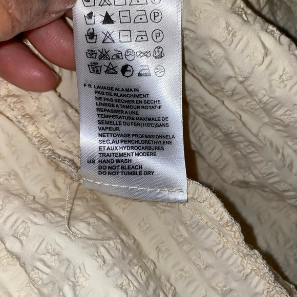 Ruffled Puffed Sleeved  Dress - Picture 6 of 12